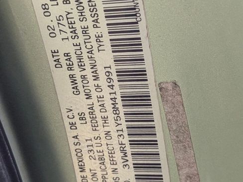 Used 2008 Volkswagen Beetle SE image 17