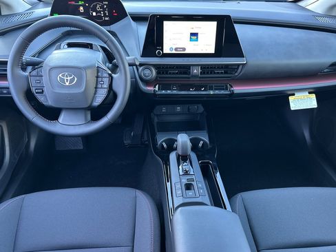 New 2026 Toyota Prius Plug-In Hybrid image 4