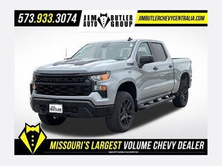 Used 2024 Chevrolet Silverado 1500 Custom Trail Boss w/ Turbomax Blackout Package AWD/4WD 360° Tour