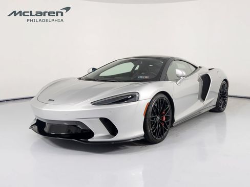Used 2022 McLaren GT RWD image 1
