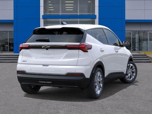 New 2027 Chevrolet Bolt LT FWD image 4