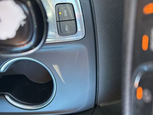 Used 2019 Chevrolet Equinox LT image 30