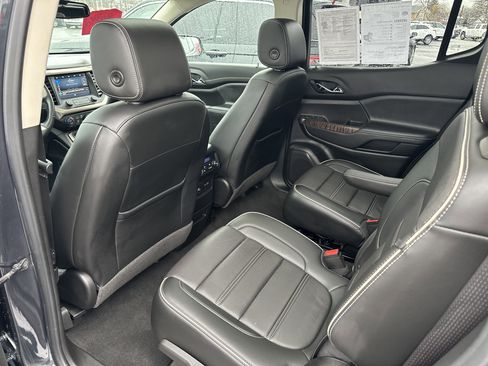 Used 2021 GMC Acadia Denali image 21