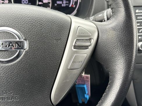 Used 2018 Nissan Versa Note SV image 14