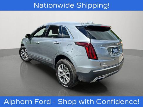 Used 2023 Cadillac XT5 Premium Luxury w/ Technology Package AWD/4WD image 4