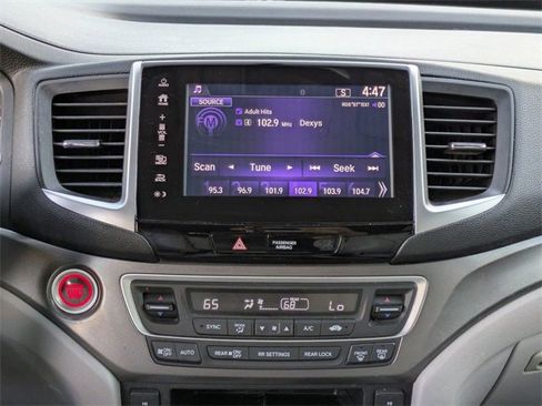 Used 2017 Honda Pilot EX-L image 19
