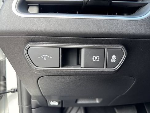New 2026 Kia K4 FWD image 29