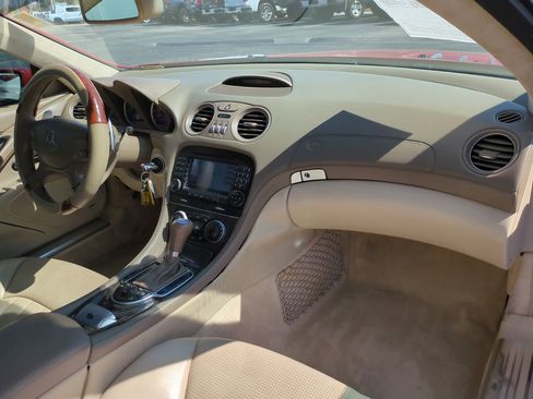 Used 2007 Mercedes-Benz SL 55 AMG image 14