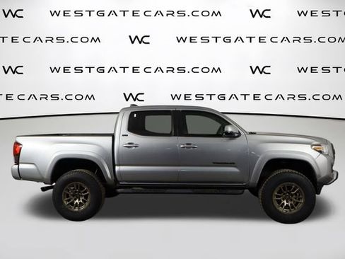 Used 2022 Toyota Tacoma TRD Sport image 44