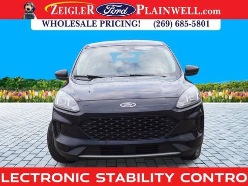 Used 2021 Ford Escape S image 8