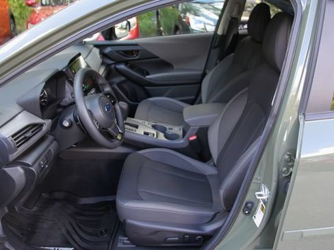 Used 2026 Subaru Crosstrek 2.5i Premium AWD/4WD image 18