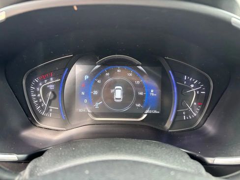 Used 2020 Hyundai Santa Fe Limited AWD/4WD image 13