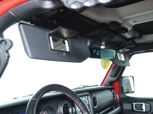 Used 2020 Jeep Gladiator Rubicon image 19