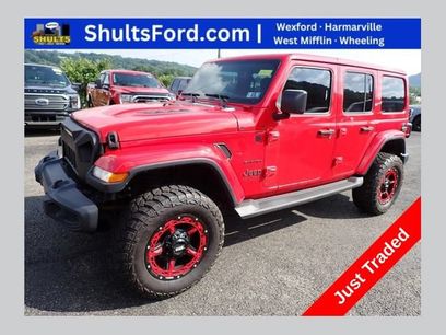 Used 2018 Jeep Wrangler Unlimited Sahara w/ Uconnect 4C Nav & Sound Group