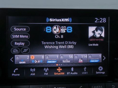 Certified 2025 Nissan Rogue SV image 26