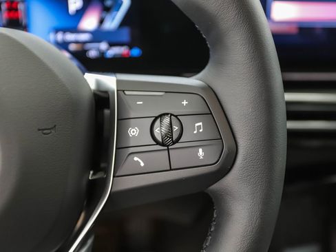 Used 2025 BMW X1 xDrive28i w/ Convenience Package image 13