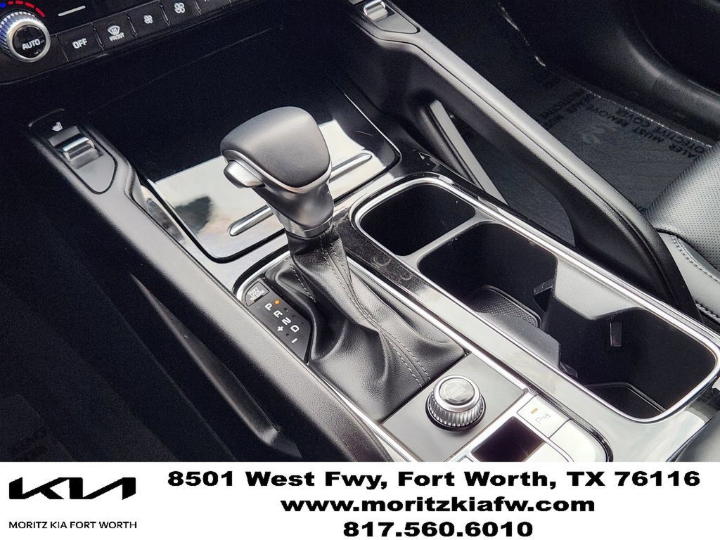 Certified 2025 Kia Telluride S FWD image 19