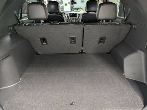 Certified 2022 Chevrolet Equinox RS w/ Infotainment Package AWD/4WD image 14