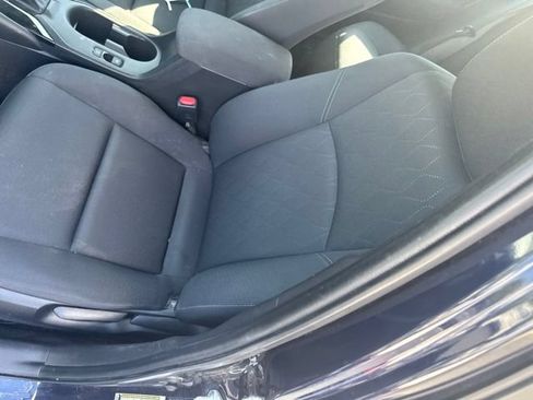 Used 2024 Toyota Corolla LE FWD image 11
