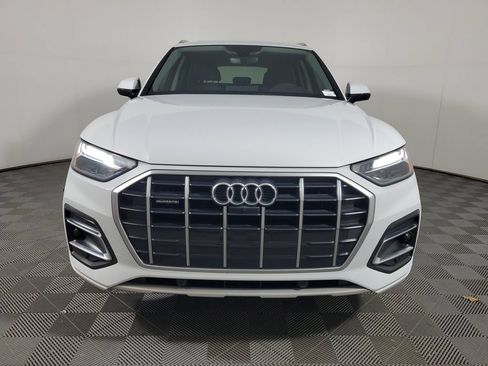 Used 2023 Audi Q5 2.0T Premium Plus w/ Premium Plus Package AWD/4WD image 2