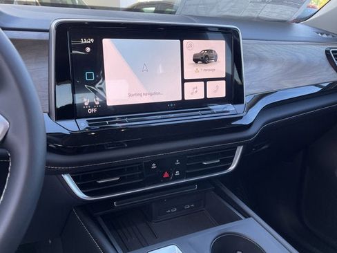 New 2026 Volkswagen Atlas SE image 16