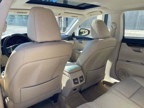 Used 2014 Lexus ES 350 Ultra Luxury w/ Luxury Package image 33