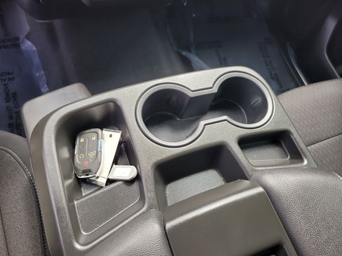 Used 2021 Chevrolet Silverado 1500 RST image 25