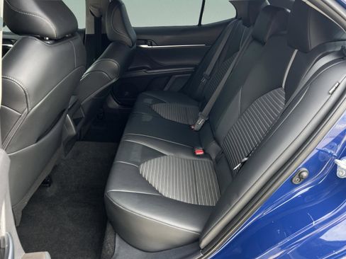 Used 2023 Toyota Camry SE w/ Convenience Package image 30