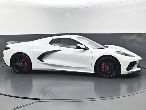 Used 2024 Chevrolet Corvette Stingray Convertible w/ 1LT RWD image 6