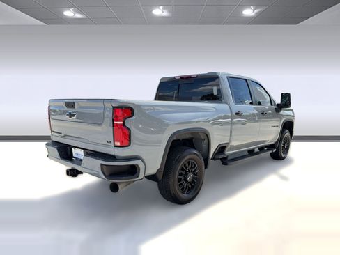 Used 2024 Chevrolet Silverado 2500 LT w/ Z71 Sport Edition image 8