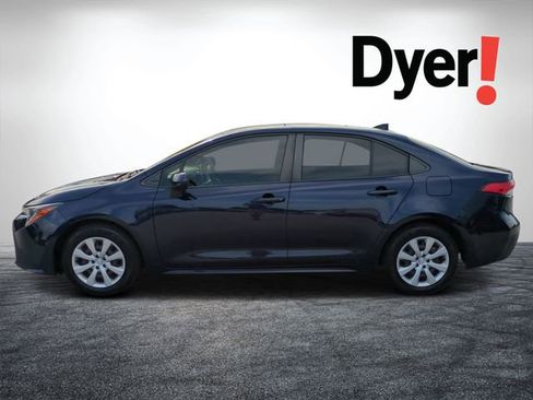 Used 2021 Toyota Corolla LE image 6