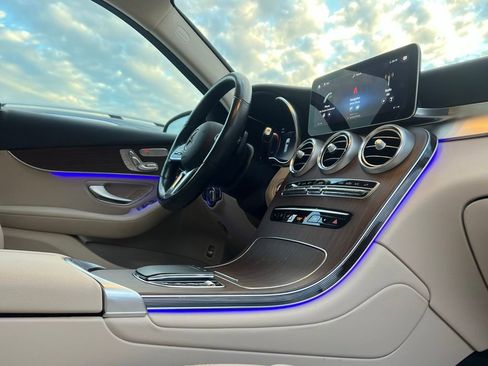 Certified 2022 Mercedes-Benz GLC 300 4MATIC image 11