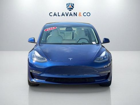 Used 2023 Tesla Model 3 Standard Range image 2