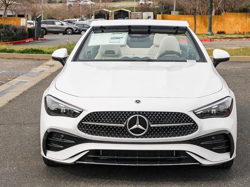 New 2026 Mercedes-Benz CLE 450 4MATIC Cabriolet image 17