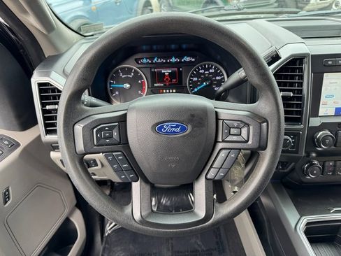 Used 2020 Ford F350 XLT w/ XLT Premium Package image 21