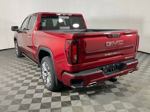 Used 2023 GMC Sierra 1500 Denali AWD/4WD image 4
