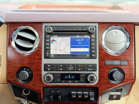 Used 2012 Ford F450 King Ranch w/ King Ranch w/Chrome Pkg AWD/4WD image 19