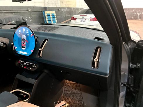 Certified 2026 MINI Cooper Countryman S AWD/4WD image 17