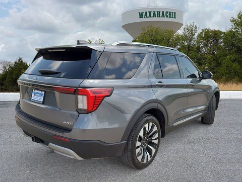 Used 2025 Ford Explorer Platinum w/ LUX Leather Package AWD/4WD image 5