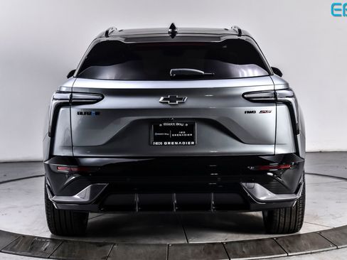 Used 2025 Chevrolet Blazer EV SS image 4