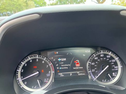 Used 2022 Toyota Highlander XLE image 34