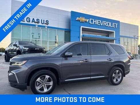 Used 2025 Honda Pilot EX-L image 1