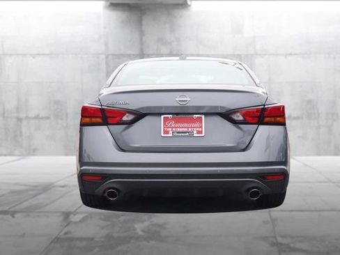 Certified 2025 Nissan Altima 2.5 SV w/ SV Premium Package FWD image 6
