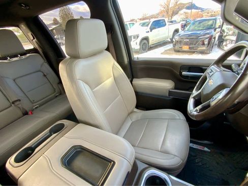 Used 2024 Chevrolet Silverado 2500 High Country image 26