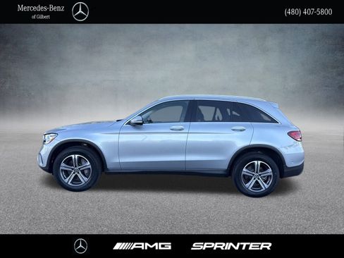 Certified 2022 Mercedes-Benz GLC 300 4MATIC image 2