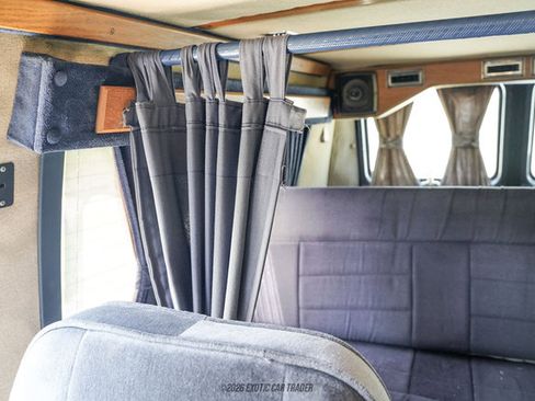 Used 1988 Chevrolet G20 RWD image 90