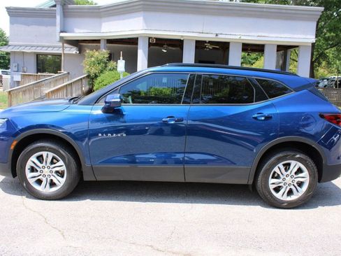 Used 2022 Chevrolet Blazer LT FWD image 4