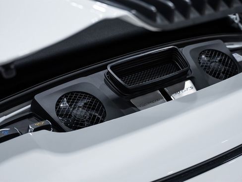 Used 2018 Porsche 911 Carrera GTS RWD image 43