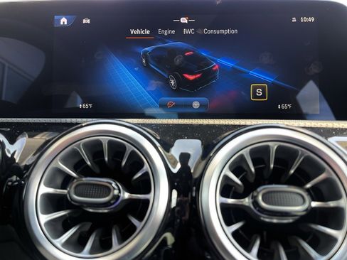 Certified 2025 Mercedes-Benz CLA 35 AMG 4MATIC image 38