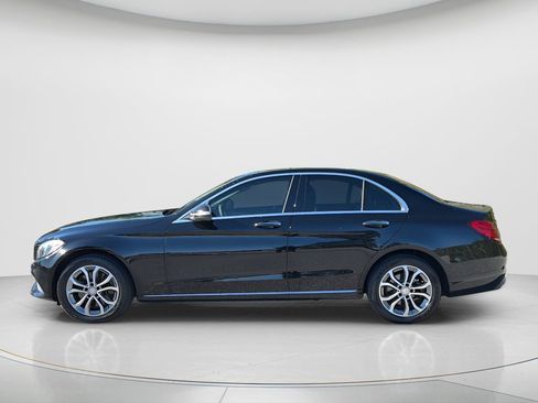 Used 2015 Mercedes-Benz C 300 4MATIC Sedan image 2